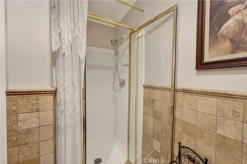 17 Vía Anadeja Rancho Santa Margarita, CA 92688 - Photo 24 of 43 a bathroom with a shower