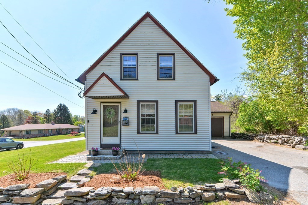 122 Mendon Road Sutton, MA 01590 - Photo 34 of 36 a view of a house with patio