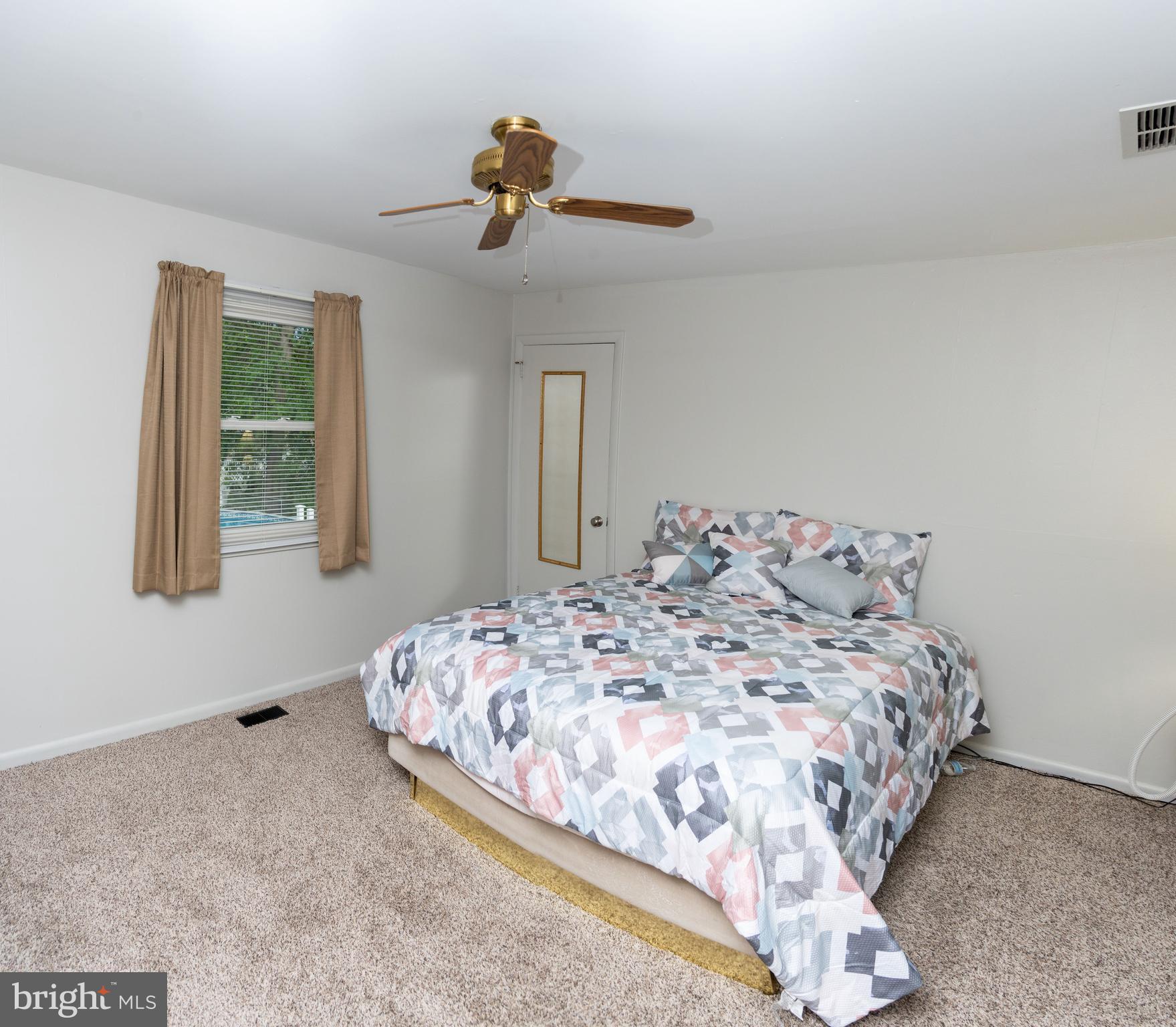 122 Farmdale Road Eastampton, NJ 08060 - Photo 19 of 30 Master Bedroom Upper Level