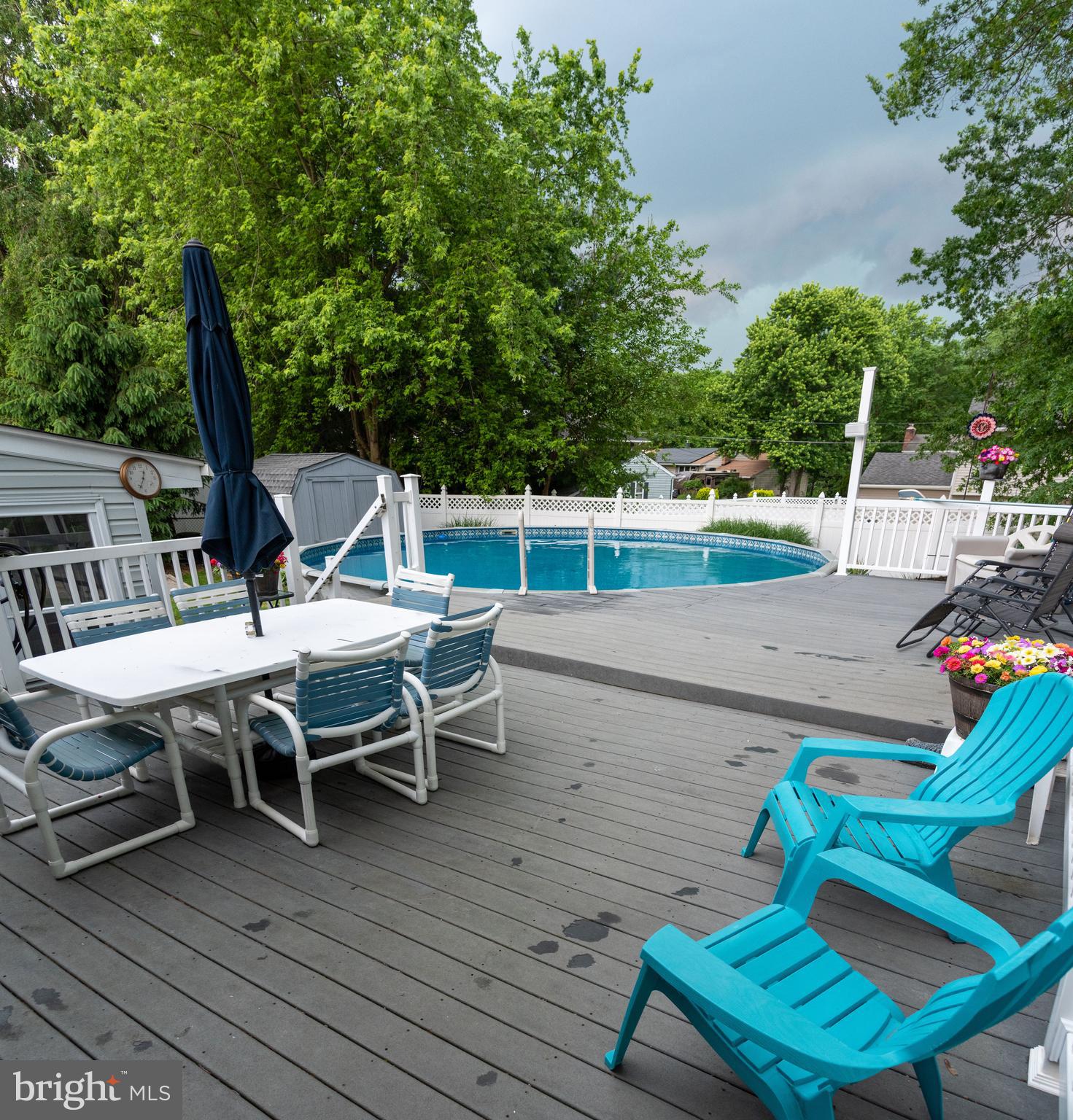 122 Farmdale Road Eastampton, NJ 08060 - Photo 25 of 30 Pool deck