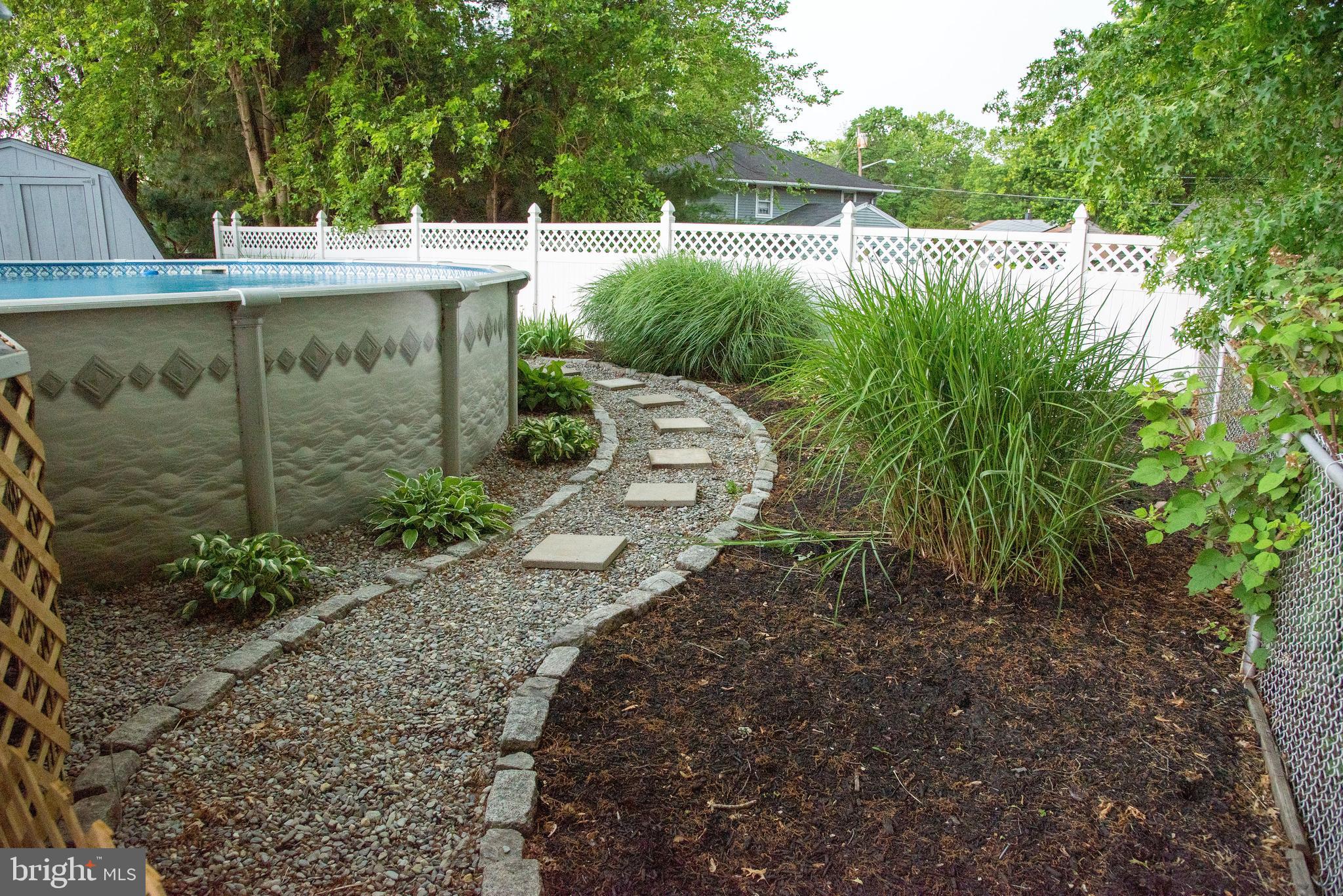 122 Farmdale Road Eastampton, NJ 08060 - Photo 27 of 30 Landscaping