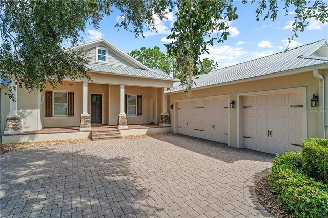 $825,000 | 508 Yellow Submarine Court, Groveland, FL 34737
