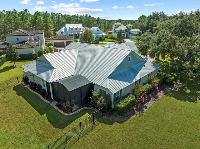 $825,000 | 508 Yellow Submarine Court, Groveland, FL 34737