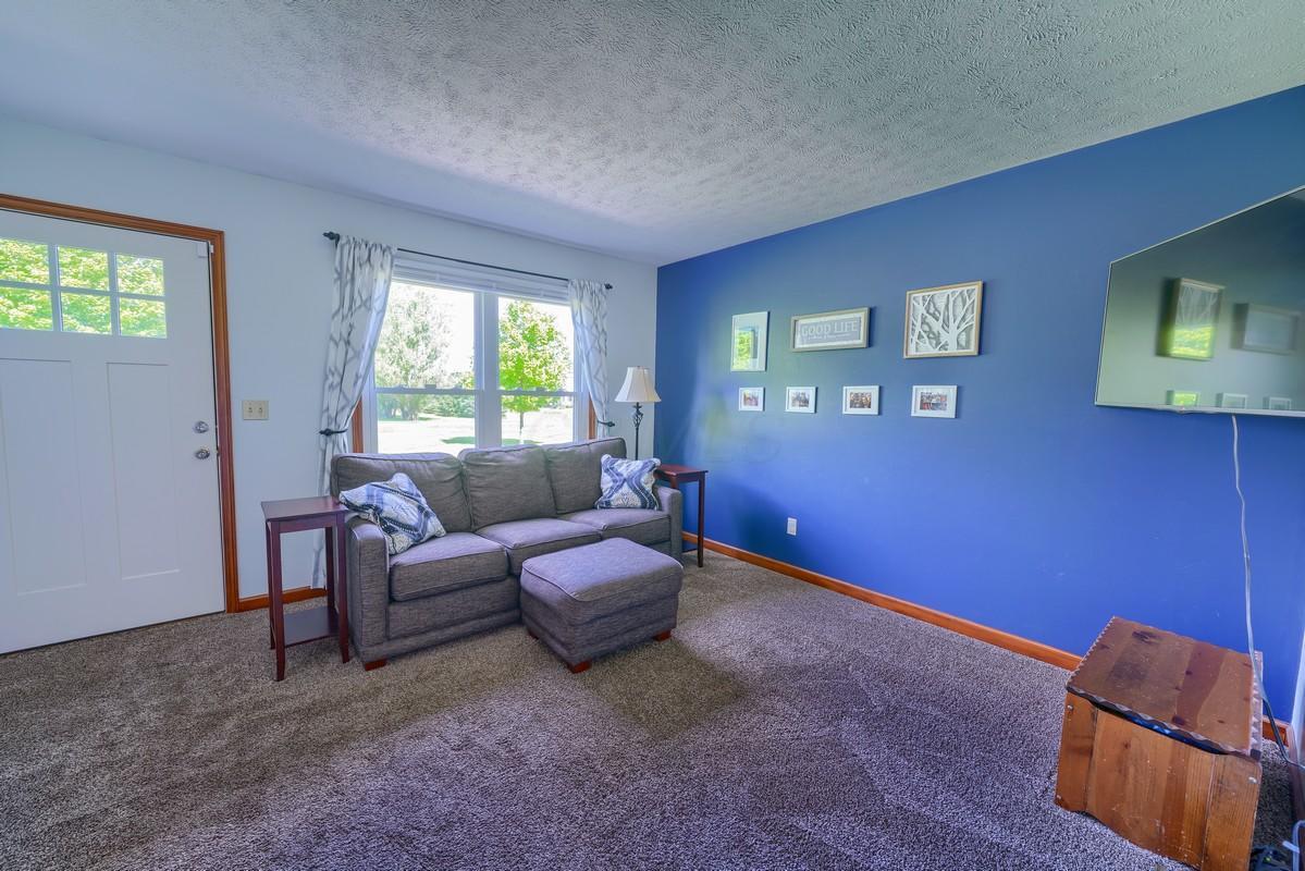 5154 Carnes Road Carroll, OH 43112 - Photo 5 of 52
