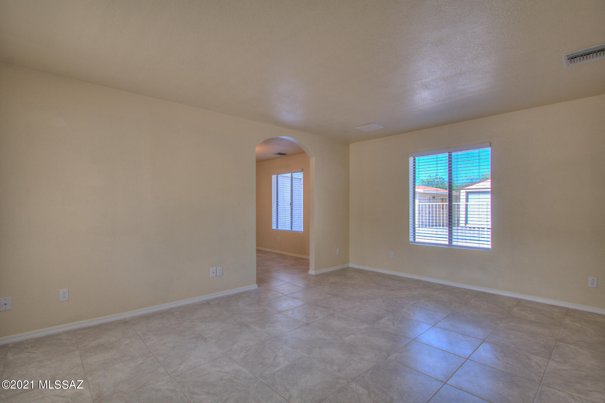 4836 East Wagon Train Road Tucson, AZ 85739 - Photo 11 of 27 Gallery Image 11