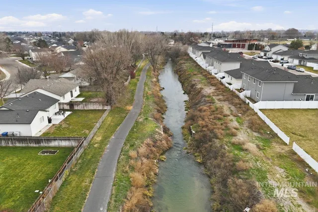 $333,000 | 1824 West Havenwood Avenue, Nampa, ID 83651