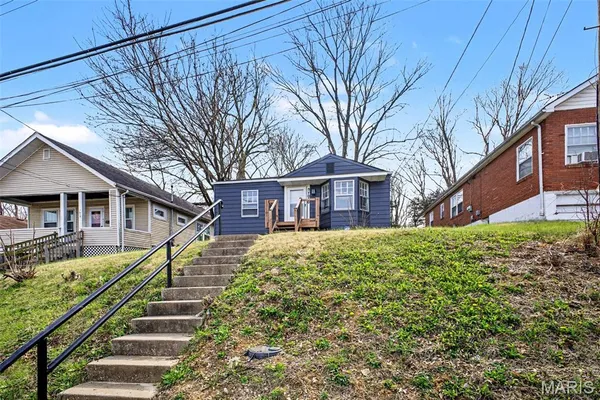 $1,350 | 7030 Emma Avenue, St. Louis, MO 63136