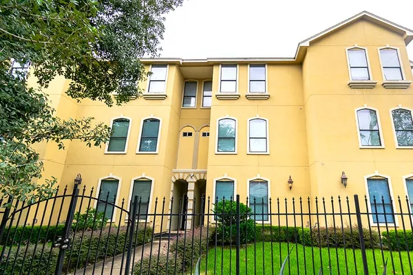 $3,500 | 2919 Rosewood Street, Unit A, Houston, TX 77004