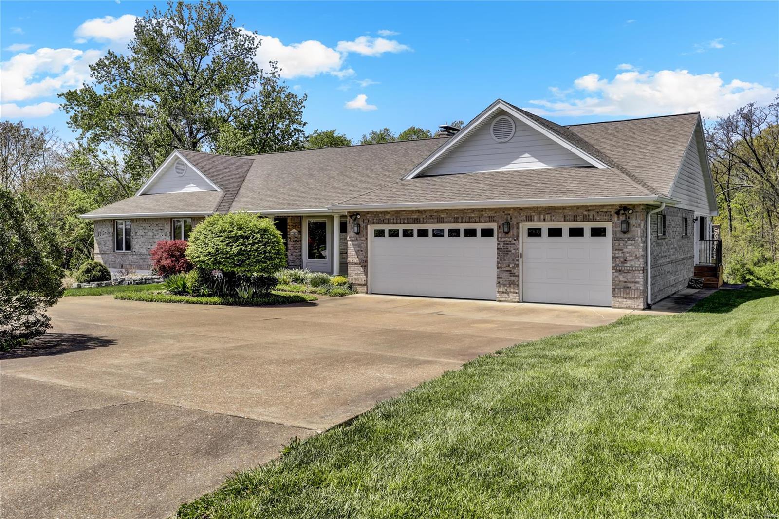 12455 West Watson Road Sunset Hills, MO 63127 - Photo 2 of 41 Gallery Image 2