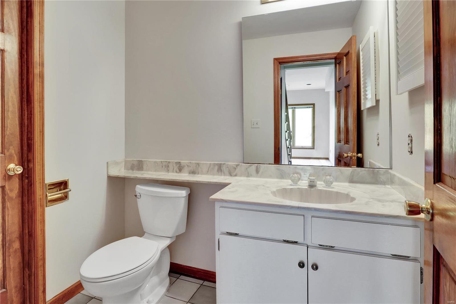 12455 West Watson Road Sunset Hills, MO 63127 - Photo 36 of 41 Gallery Image 36