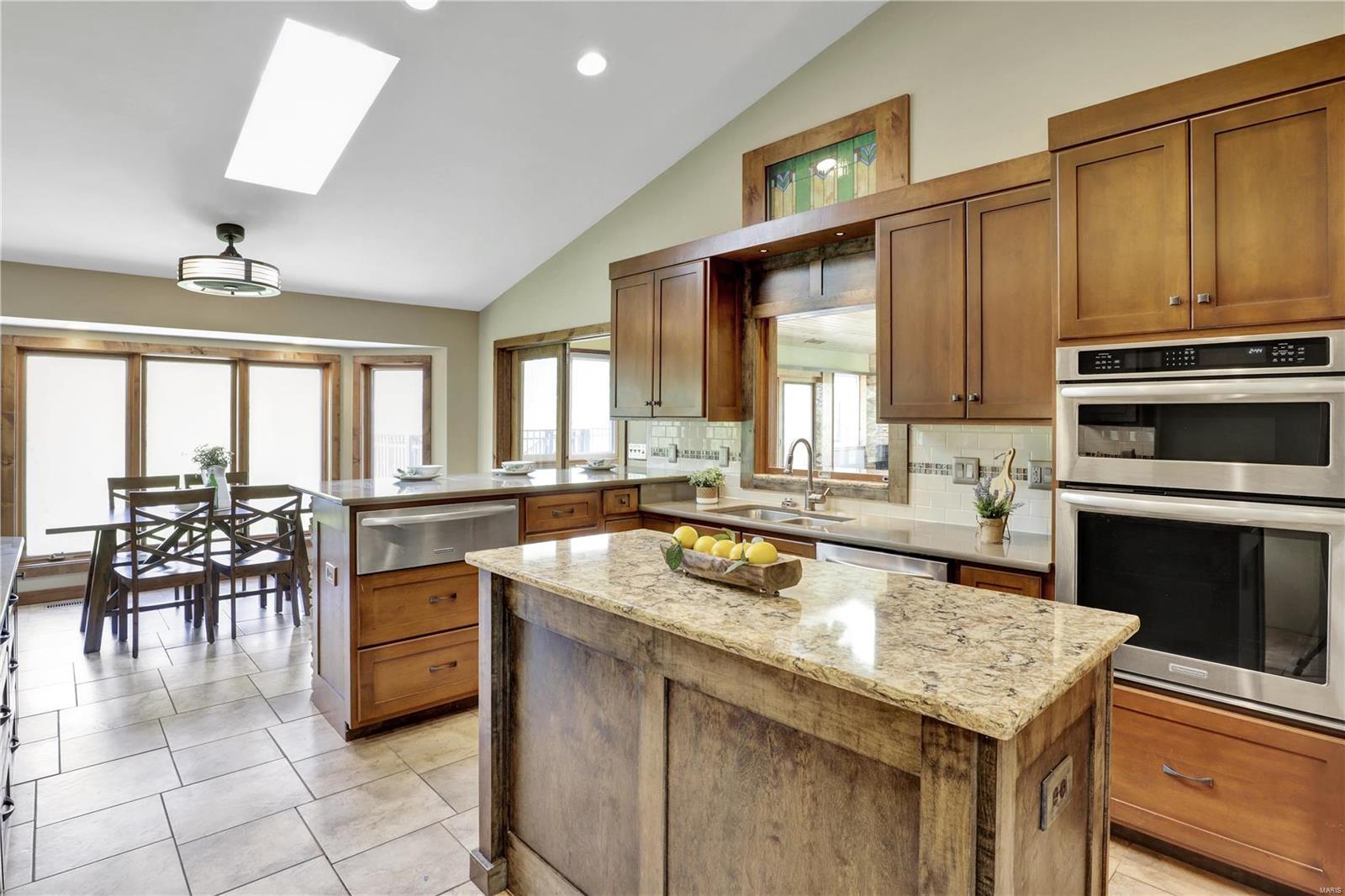 12455 West Watson Road Sunset Hills, MO 63127 - Photo 9 of 41 Gallery Image 9