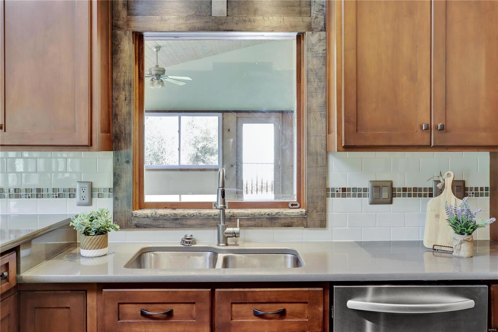 12455 West Watson Road Sunset Hills, MO 63127 - Photo 10 of 41 Gallery Image 10