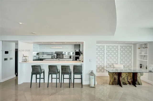 $4,350,000 | 900 Biscayne Boulevard, Unit 6107, Miami, FL 33132