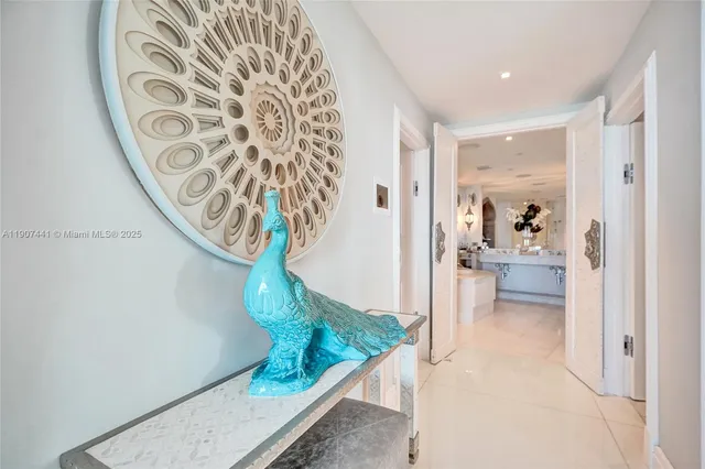 $4,350,000 | 900 Biscayne Boulevard, Unit 6107, Miami, FL 33132