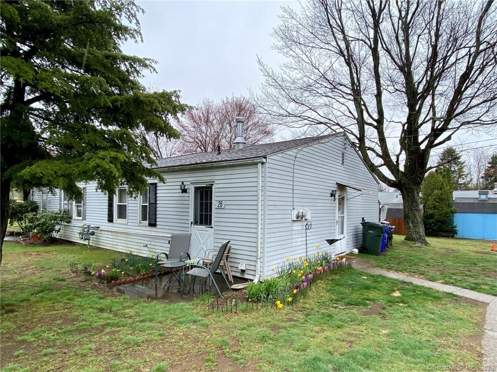 26 Hayes Road, Unit 26 Windsor Locks, CT 06096 - Photo 1 of 1