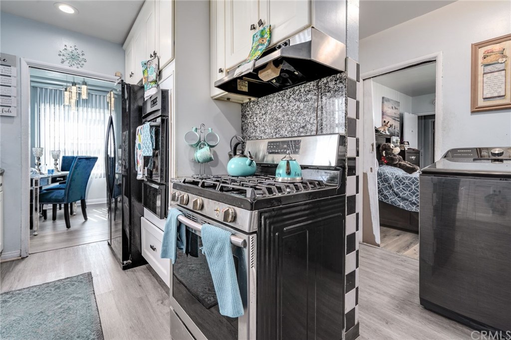 501 West Elm Street Compton, CA 90220 - Photo 11 of 35