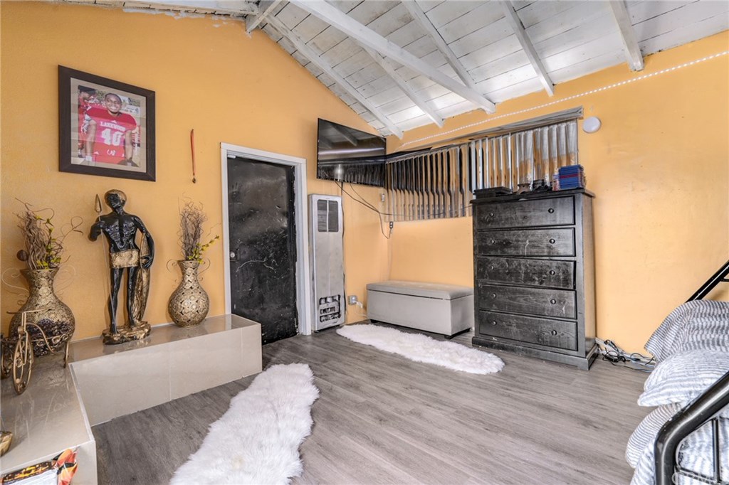 501 West Elm Street Compton, CA 90220 - Photo 24 of 35