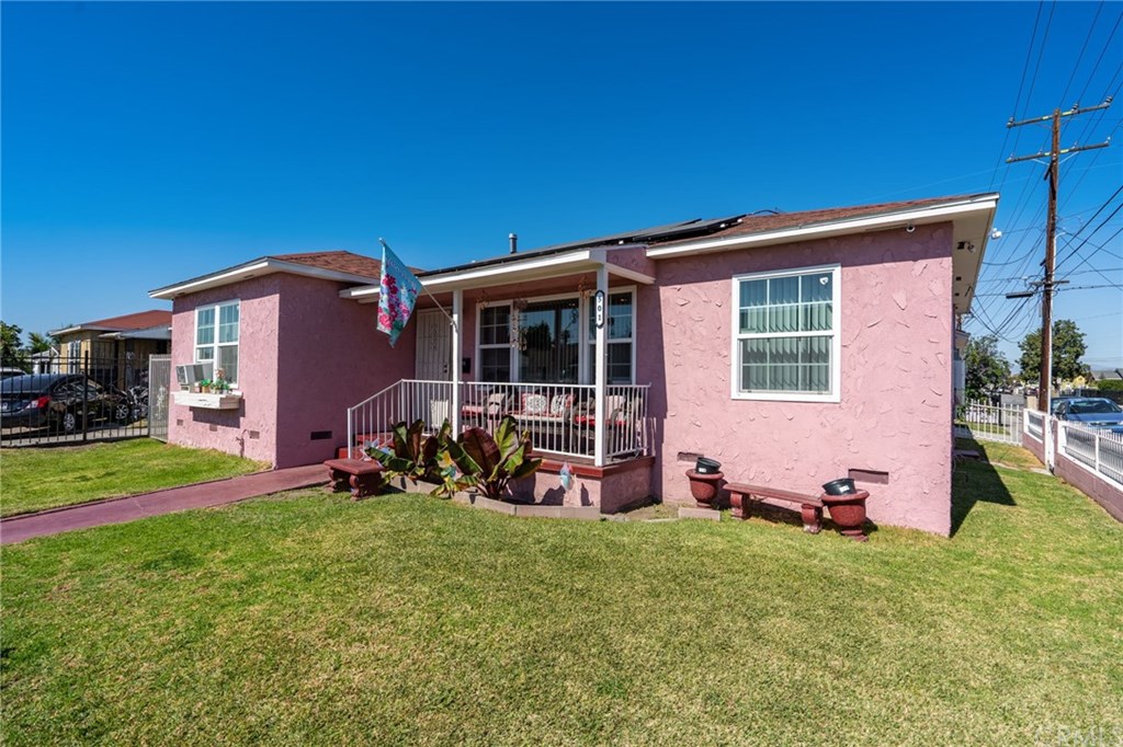 501 West Elm Street Compton, CA 90220 - Photo 4 of 35