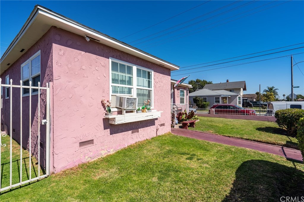 501 West Elm Street Compton, CA 90220 - Photo 33 of 35