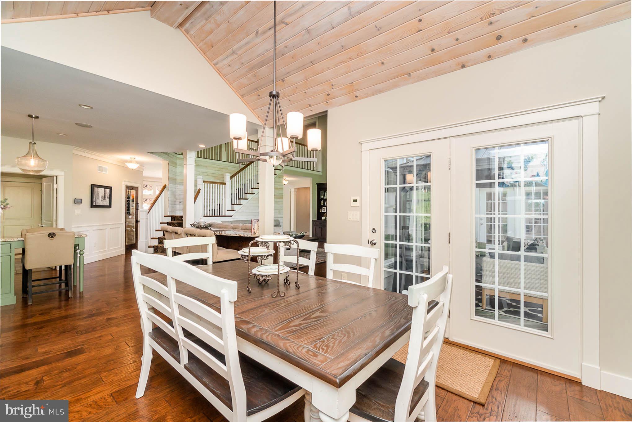 2748 Colonial Road Harrisburg, PA 17112 - Photo 25 of 70 Dinning Area