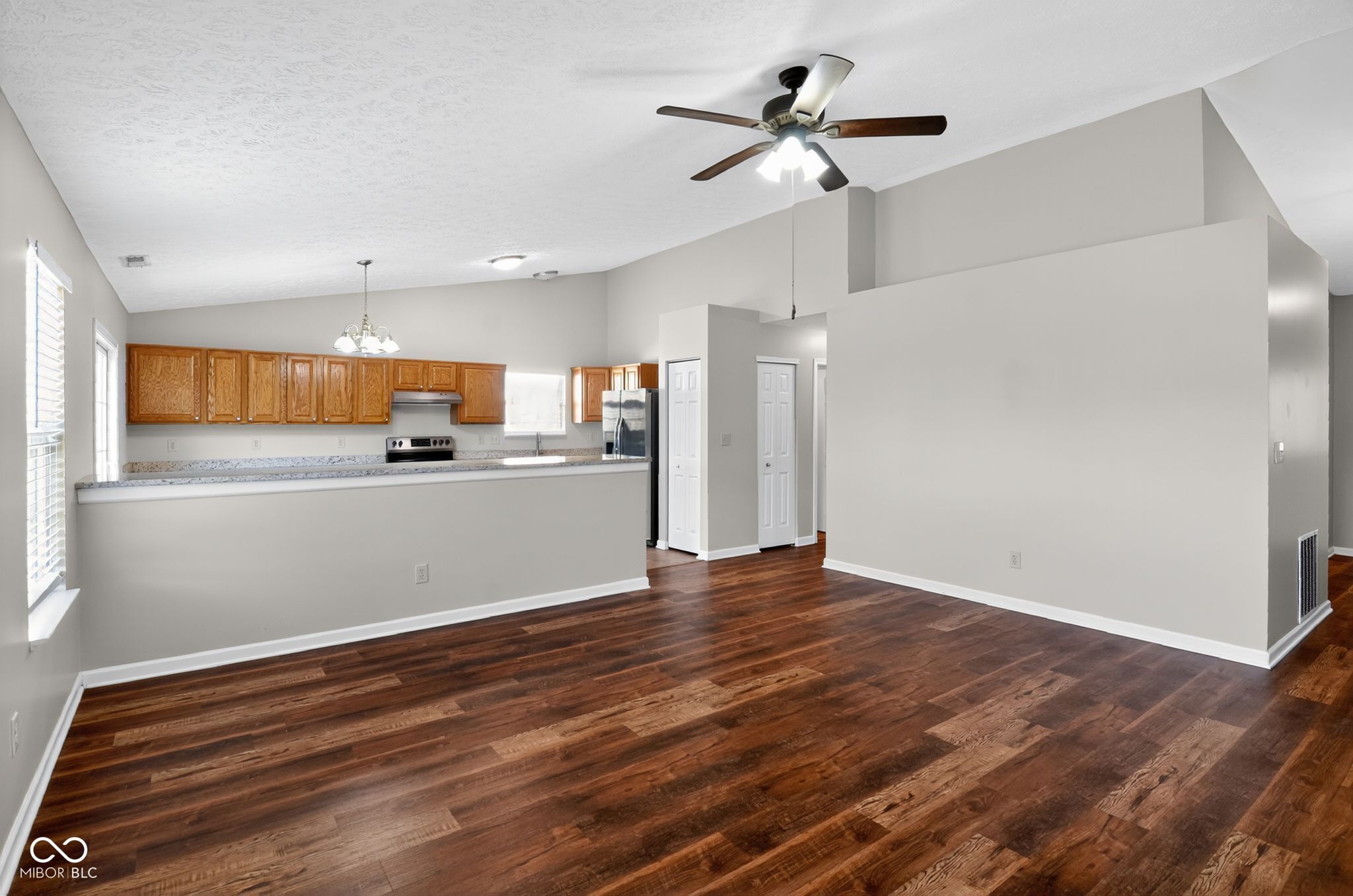 7356 Pipestone Drive Indianapolis, IN 46217 - Photo 5 of 14