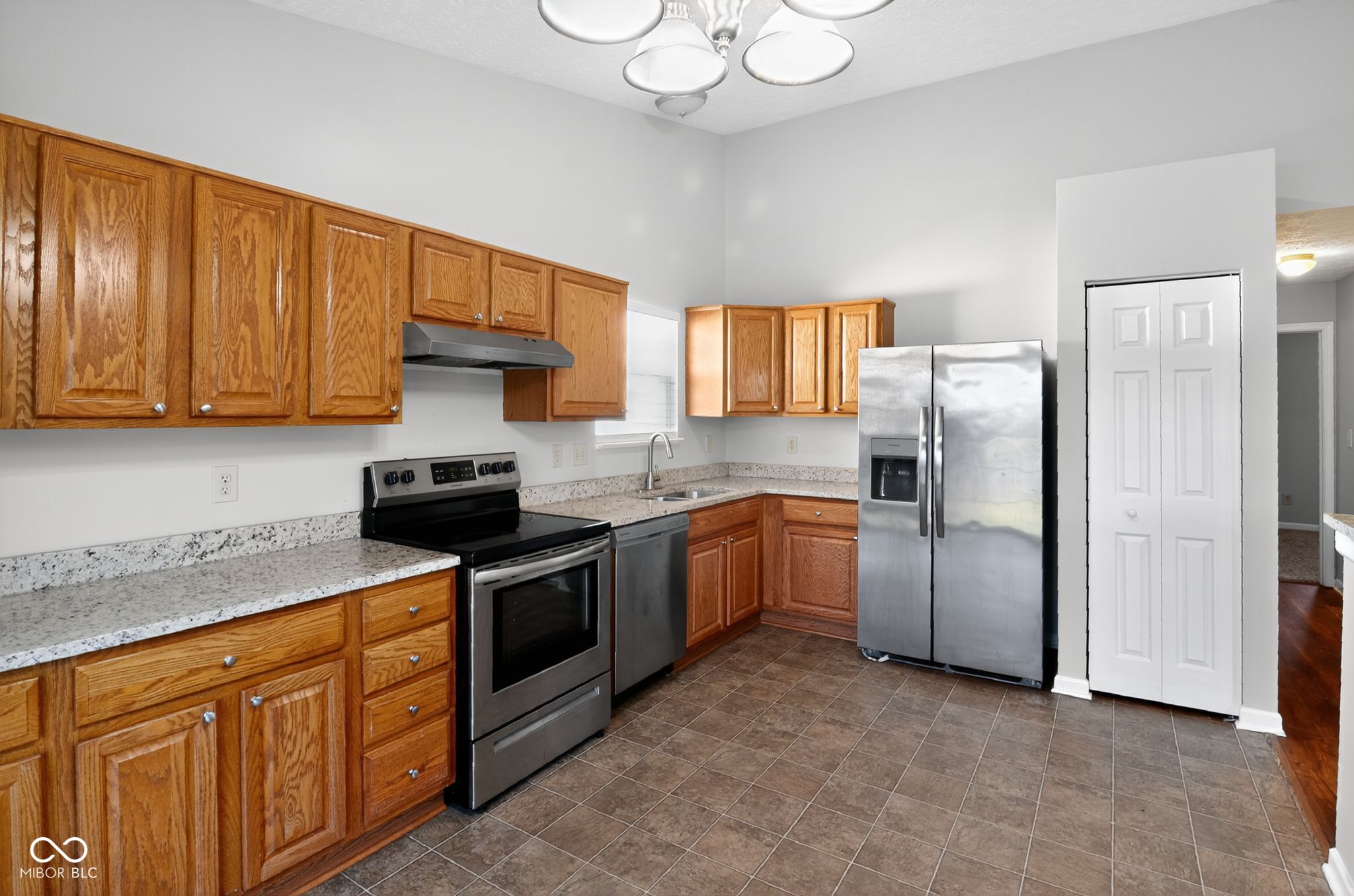 7356 Pipestone Drive Indianapolis, IN 46217 - Photo 9 of 14