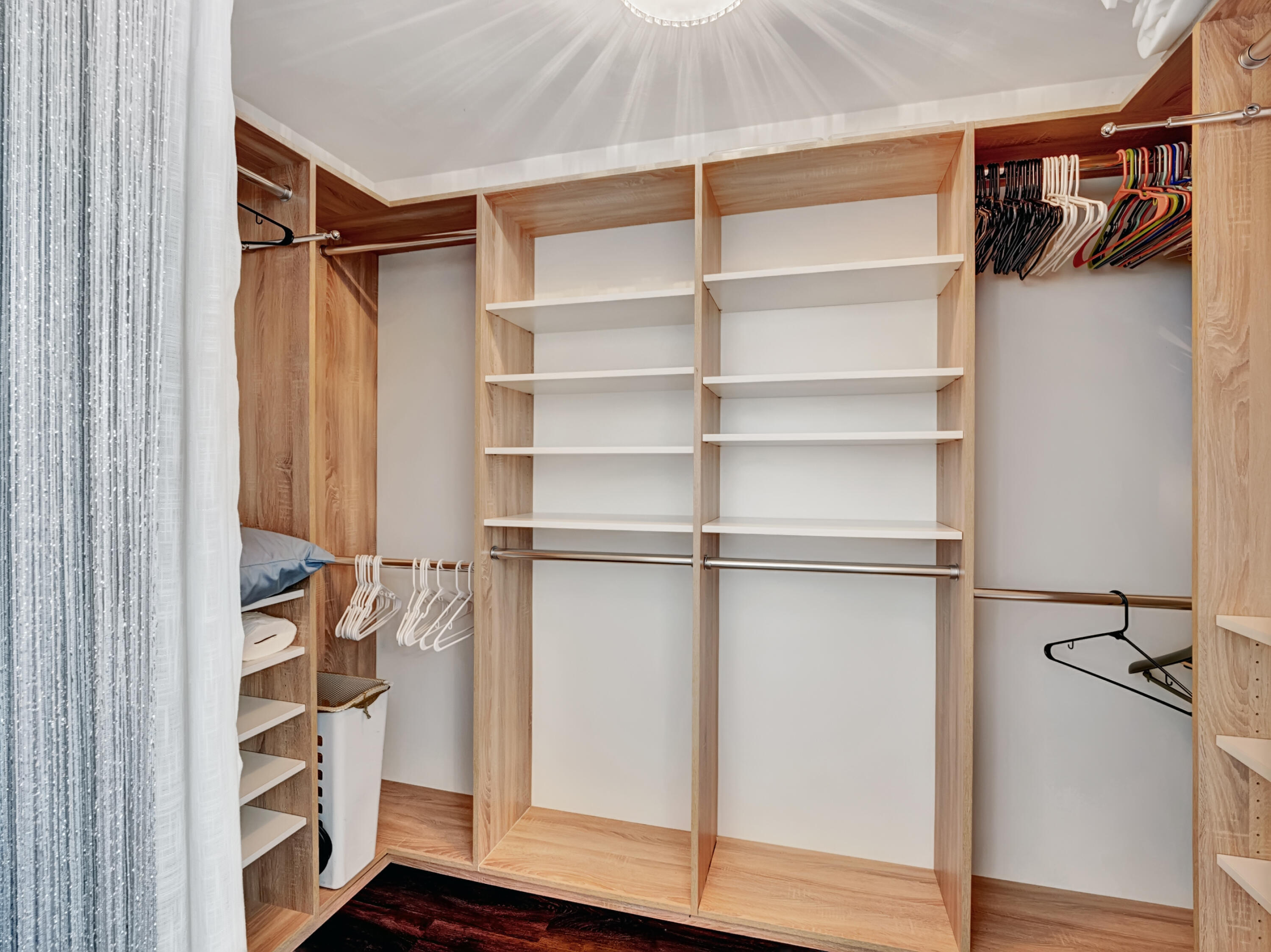701 West Royal Palm Road Boca Raton, FL 33486 - Photo 18 of 35 Primary Bedroom Closet
