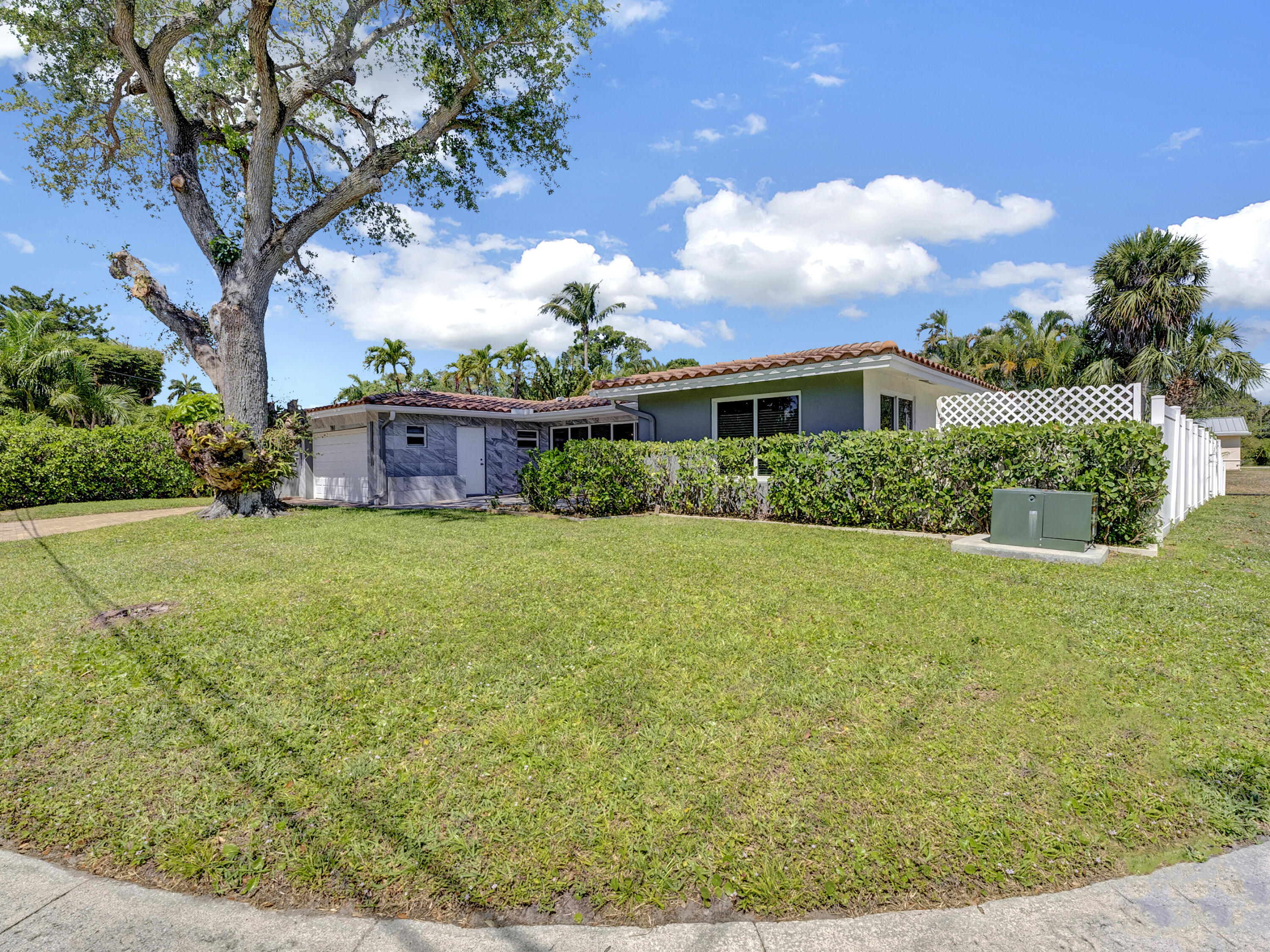 701 West Royal Palm Road Boca Raton, FL 33486 - Photo 32 of 35 DSC05594