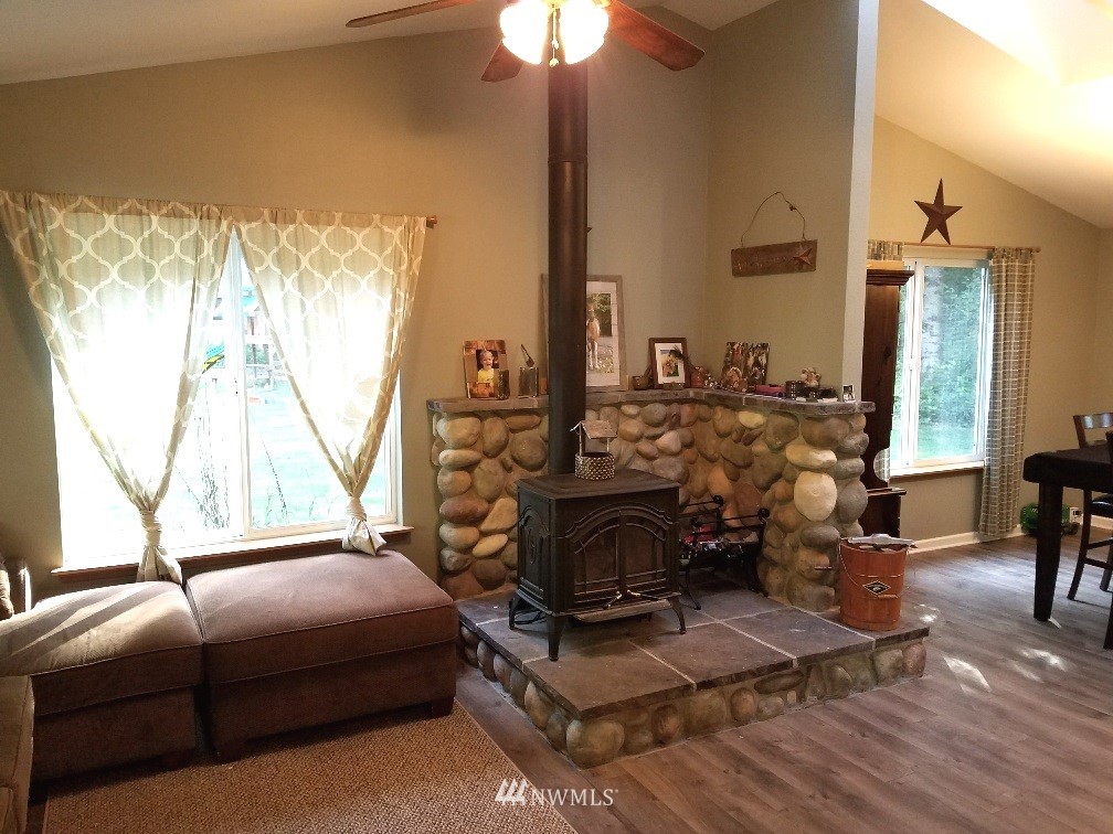 181 Darcy Road Chehalis, WA 98532 - Photo 4 of 16