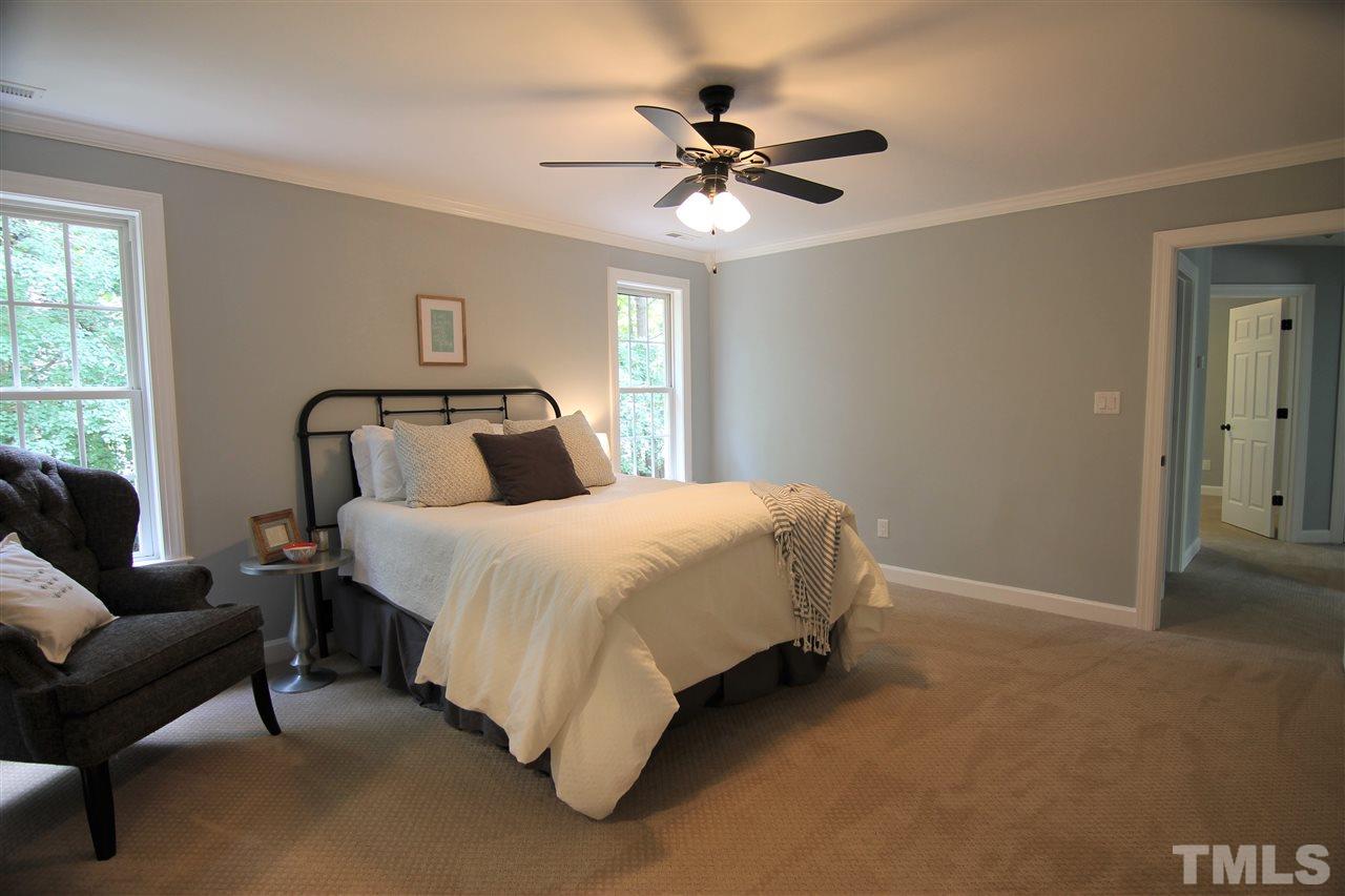 6604 Battleford Drive Raleigh, NC 27613 - Photo 11 of 24 Gallery Image 11