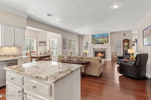 $1,300,000 | 744 Dundee Drive, Post Falls, ID 83854