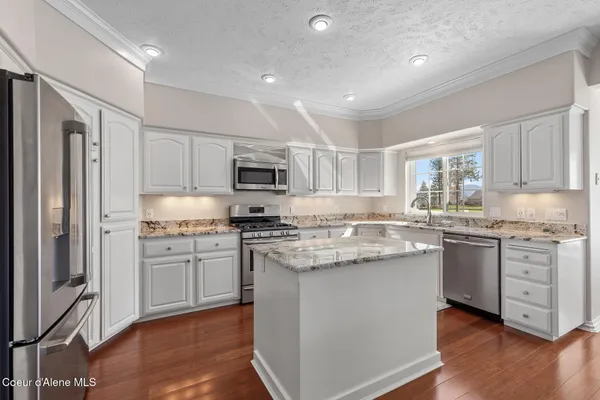 $1,300,000 | 744 Dundee Drive, Post Falls, ID 83854