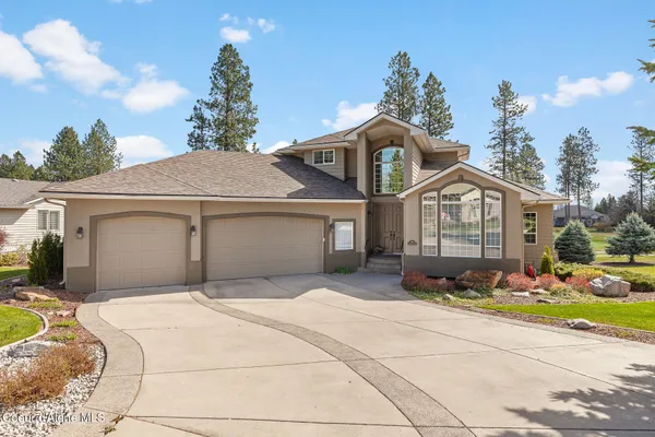 $1,300,000 | 744 Dundee Drive, Post Falls, ID 83854