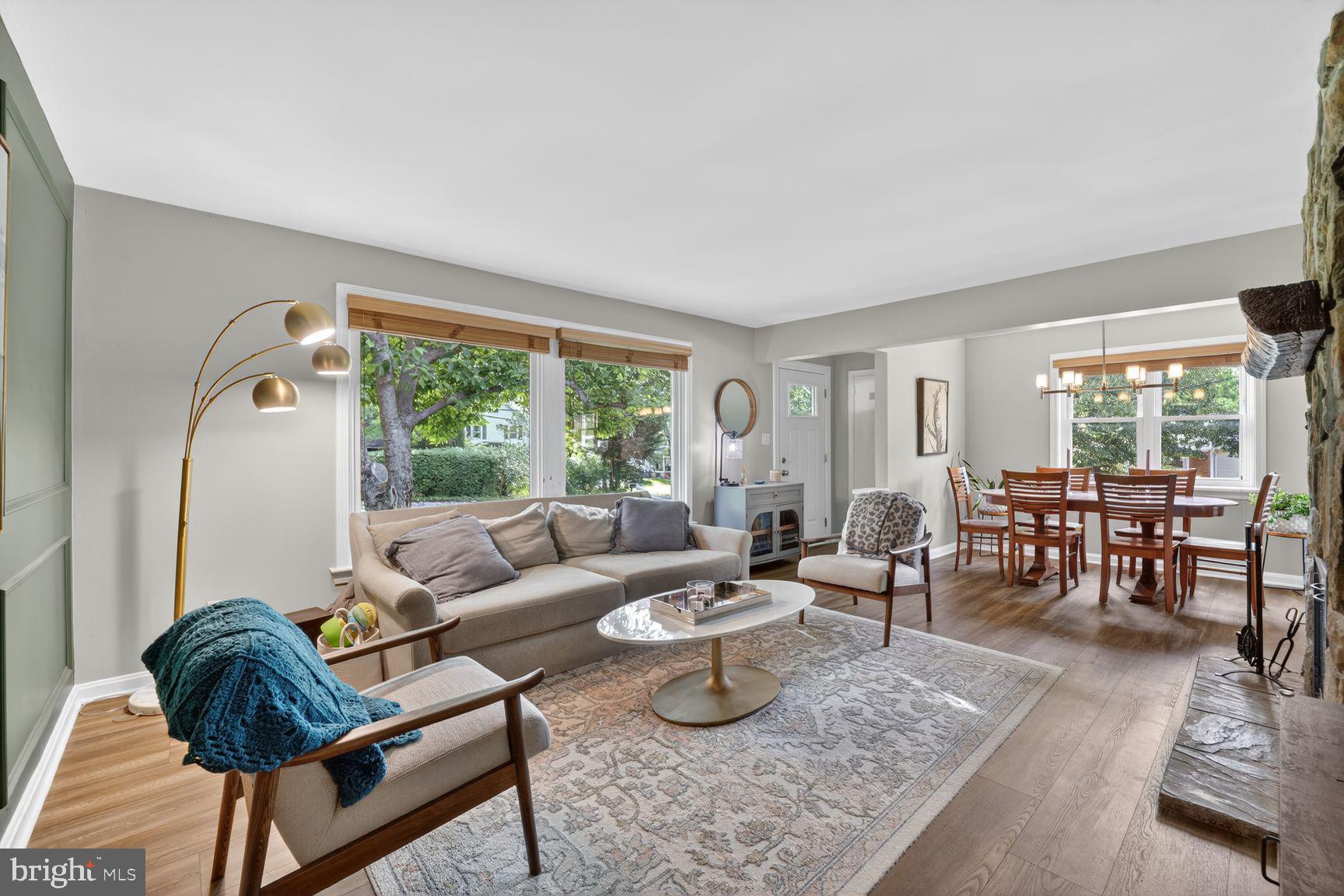 10123 Capitol View Avenue Silver Spring, MD 20910 - Photo 4 of 26