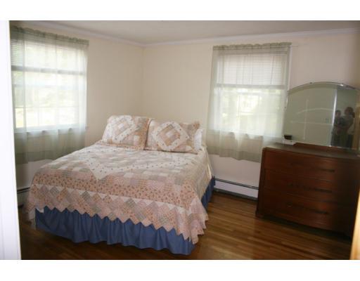 18 Erwin Road North Reading, MA 01864 - Photo 11 of 15 Gallery Image 11