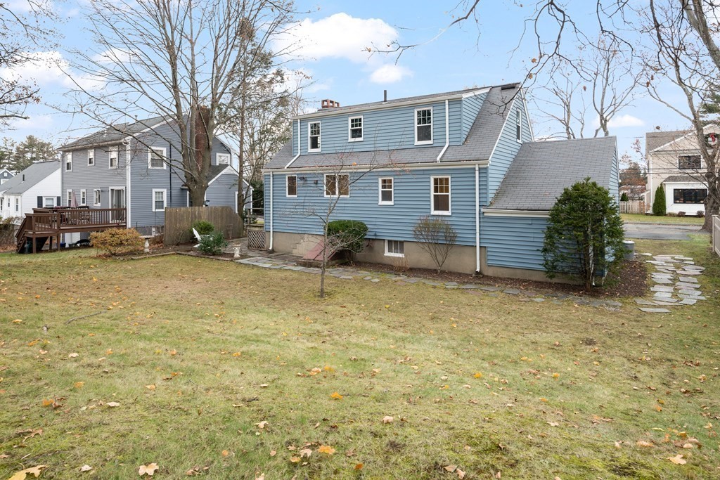 47 Madison Road Waltham, MA 02453 - Photo 17 of 20 Gallery Image 17