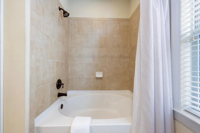 $375,000 | 96 Island Drive, Unit 46, Horseshoe Bay, TX 78657