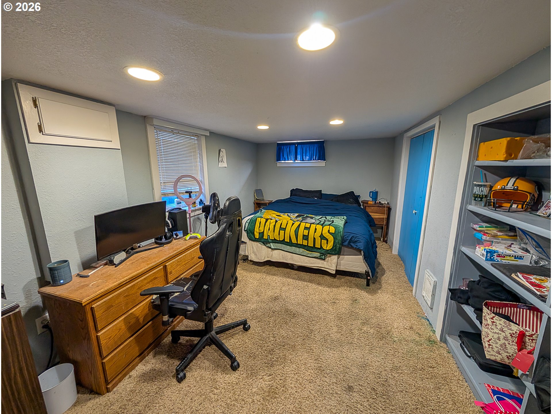 2802 North Spruce Street La Grande, OR 97850 - Photo 15 of 26 a living room with furniture and a flat screen tv