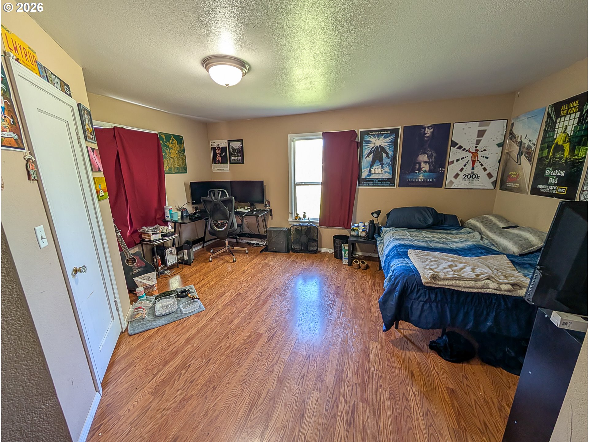 2802 North Spruce Street La Grande, OR 97850 - Photo 9 of 26 a living room with furniture and a wooden floor
