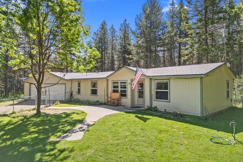 4051 Springdale-Hunters Road Springdale, WA 99173 - Photo 4 of 27