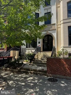 $889,000 | 1412 15th Street Northwest, Unit 8, Washington, DC 20005