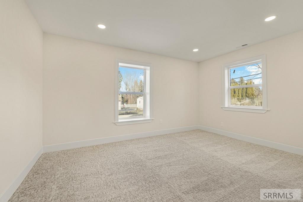 75 South 3rd East Rexburg, ID 83440 - Photo 14 of 35