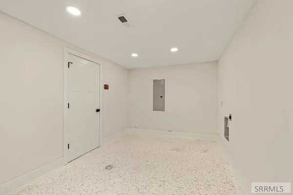 $754,000 | 75 South 3rd East, Rexburg, ID 83440