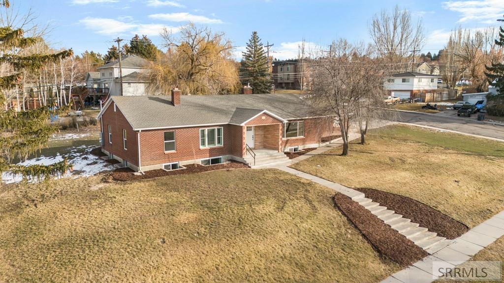 75 South 3rd East Rexburg, ID 83440 - Photo 29 of 35