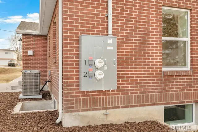 $754,000 | 75 South 3rd East, Rexburg, ID 83440