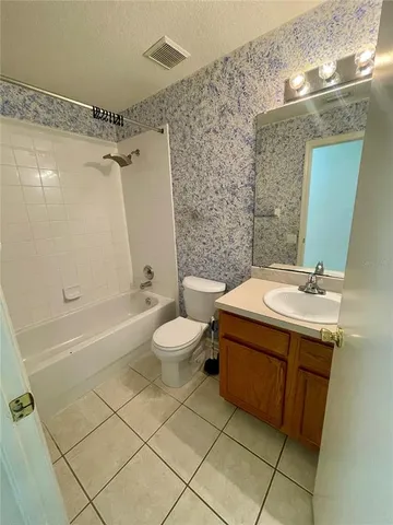 $2,195 | 1031 Summer Breeze Drive, Brandon, FL 33511