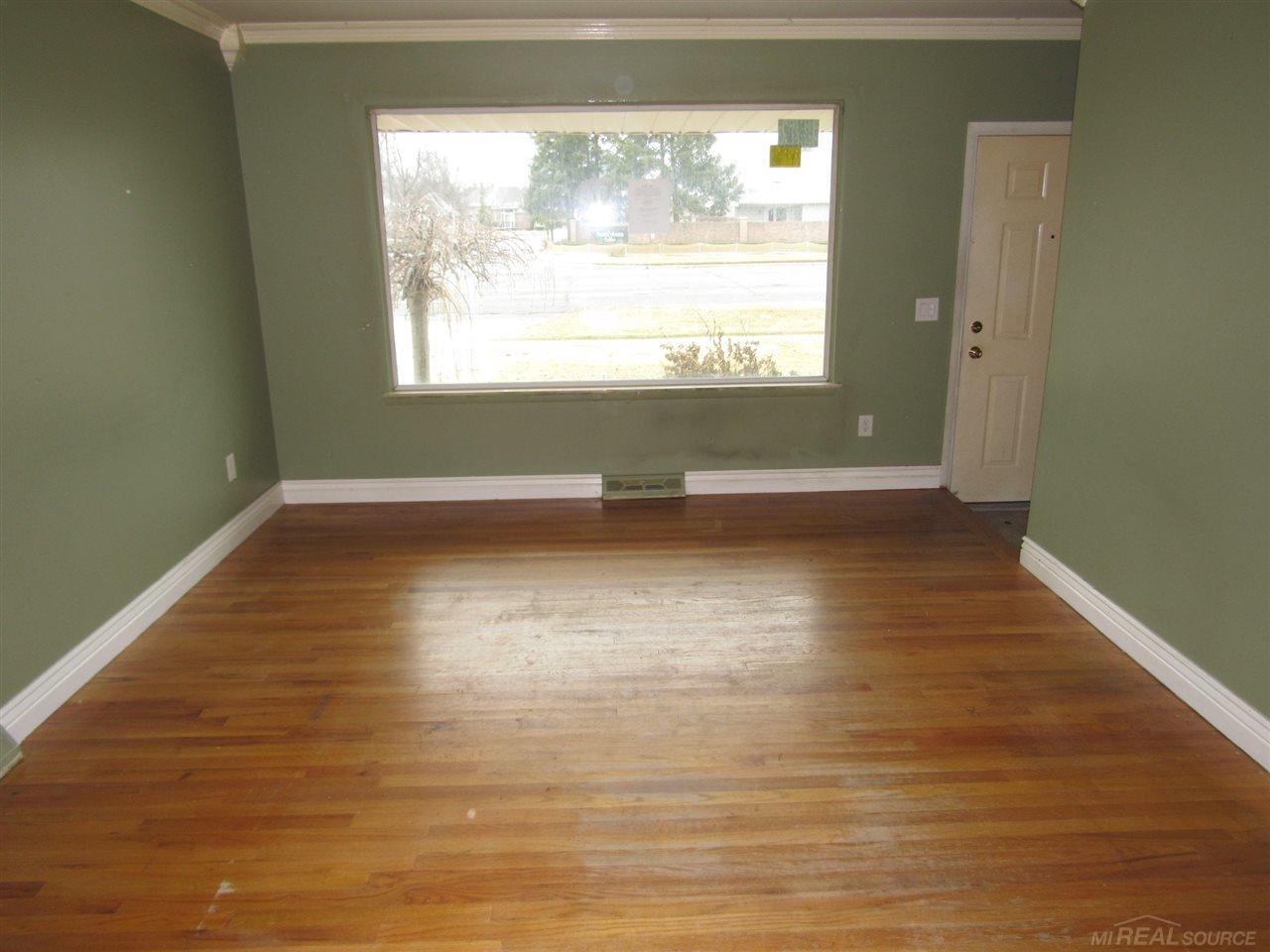 4389 East 12 Mile Road Warren, MI 48092 - Photo 11 of 35