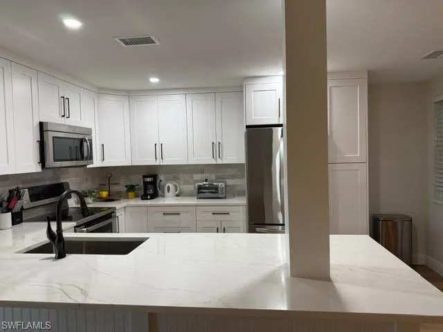 $4,100 | 2525 Aspen Creek Lane, Unit 101, Naples, FL 34119