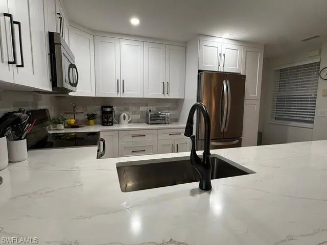 $4,100 | 2525 Aspen Creek Lane, Unit 101, Naples, FL 34119