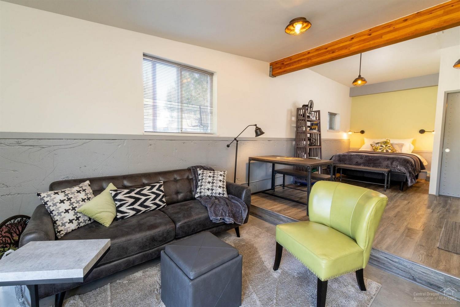 62695 Hamby Road Bend, OR 97701 - Photo 11 of 25 Additional Photo